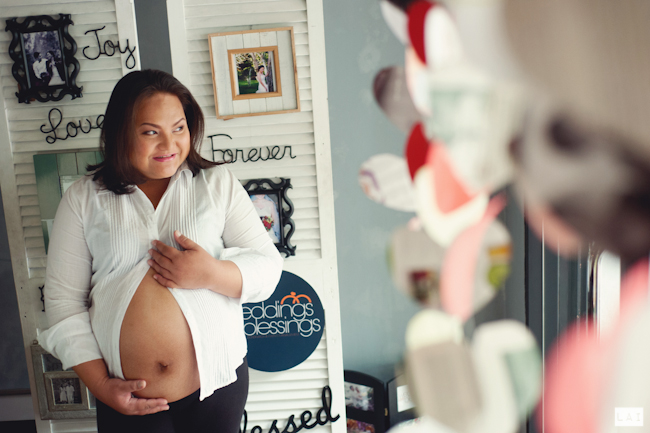 Maternity Photos by Photographer Lai de Guzman